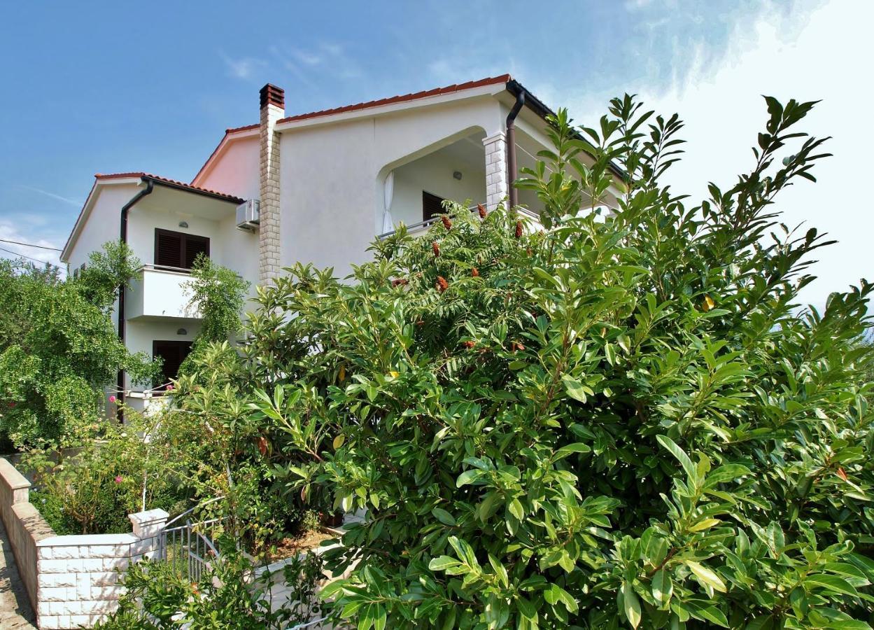 Apartments Eufemija Rab Town Extérieur photo