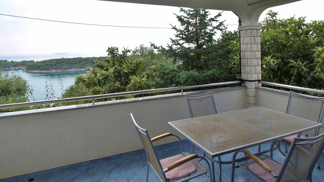 Apartments Eufemija Rab Town Extérieur photo